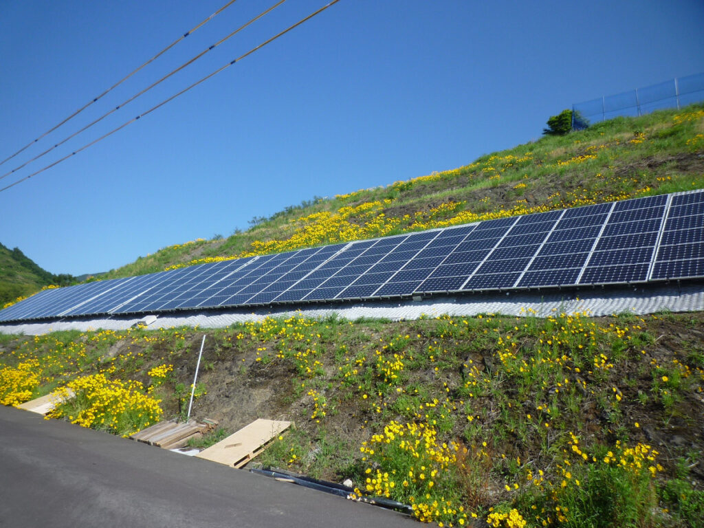 太陽光発電ベースマット工法の施工事例